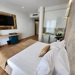 Gold 4* Vlorë
