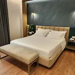 Gold Hotel Wlora