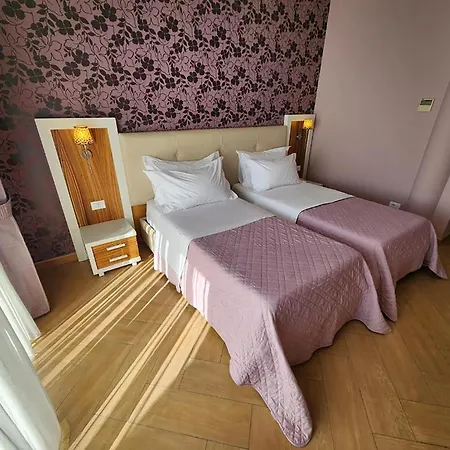 Gold Hotel 4*