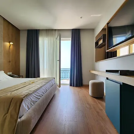 Hotel Gold